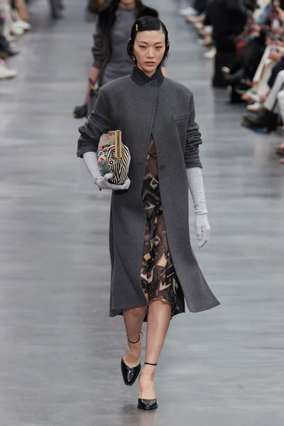 Look 39